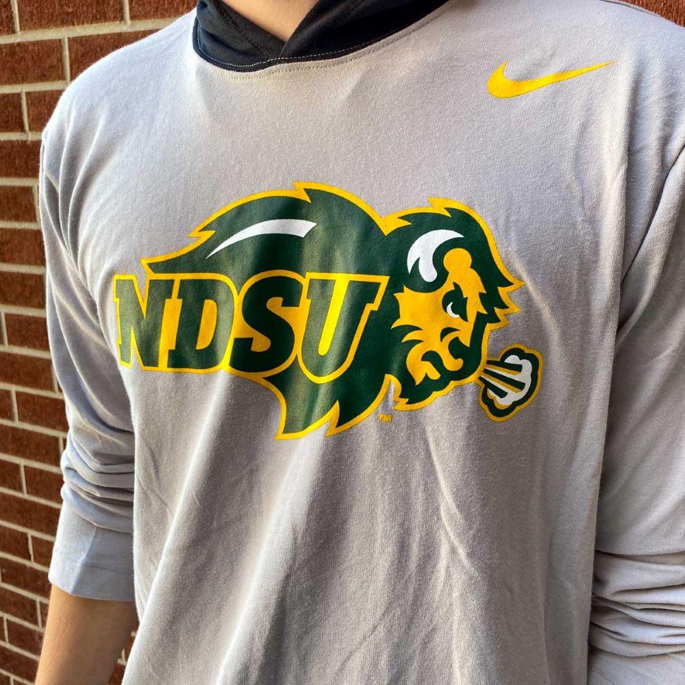 Nike colorblock t shirt sale